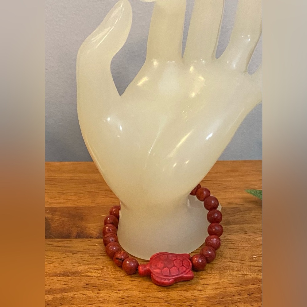 NEW Genuine Coral Turtle bracelet